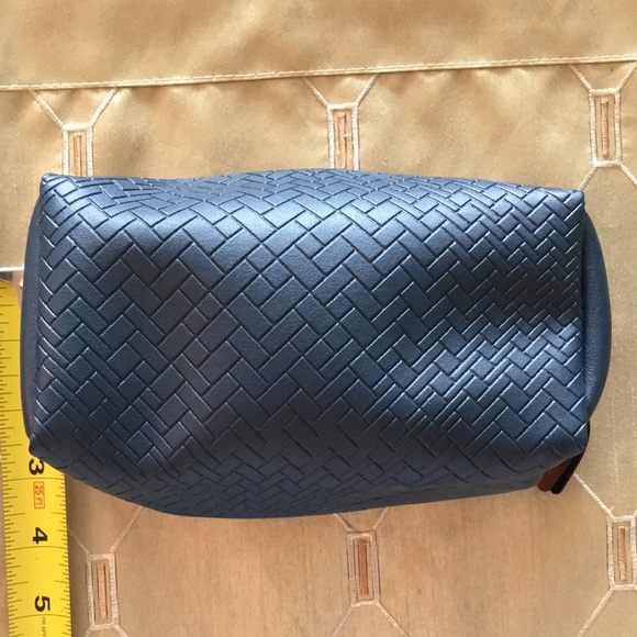 COPY - Cole Haan for AA amenities/ cosmetics bag - Picture 4 of 5